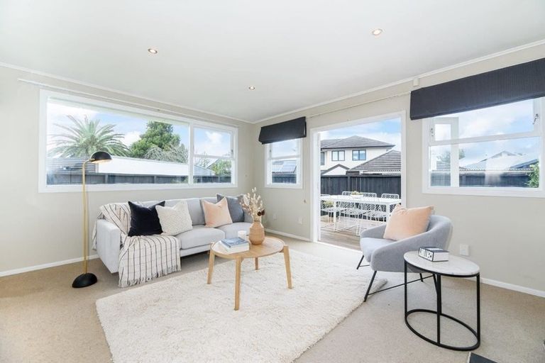 Photo of property in 13 Roby Street, Te Atatu Peninsula, Auckland, 0610