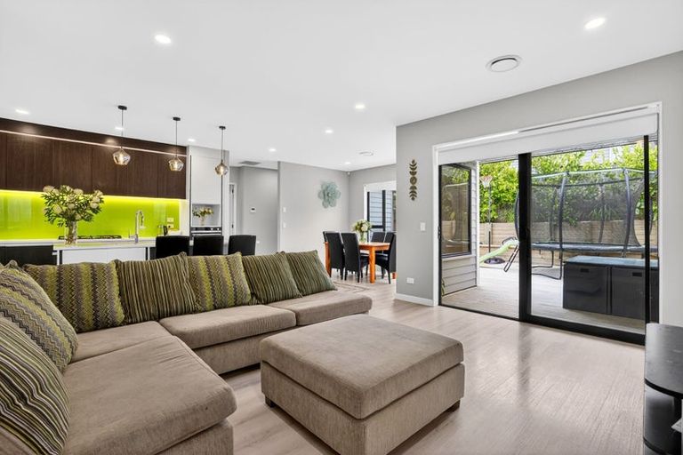 Photo of property in 9 Magnum Drive, Kumeu, 0810