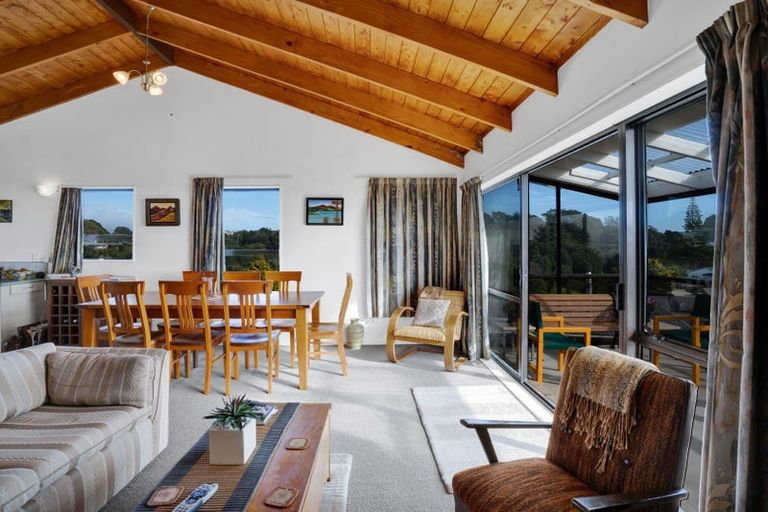 Photo of property in 8b Squire Place, Blagdon, New Plymouth, 4310