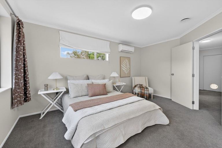 Photo of property in 42 Brooklyn Heights Drive, Kelvin Grove, Palmerston North, 4414