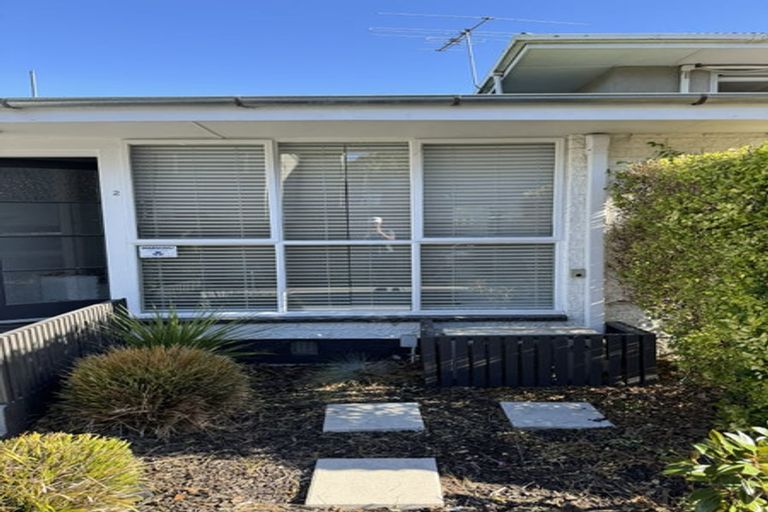 Photo of property in 2/32 Mona Vale Avenue, Riccarton, Christchurch, 8011