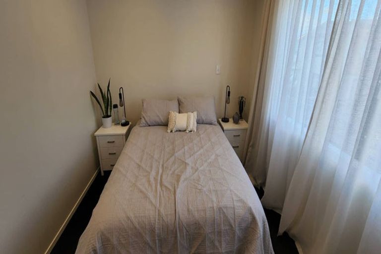 Photo of property in 11 Josland Lane, Wallaceville, Upper Hutt, 5018