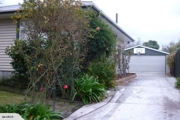 Photo of property in 31 Dunedin Street, Redwood, Christchurch, 8051