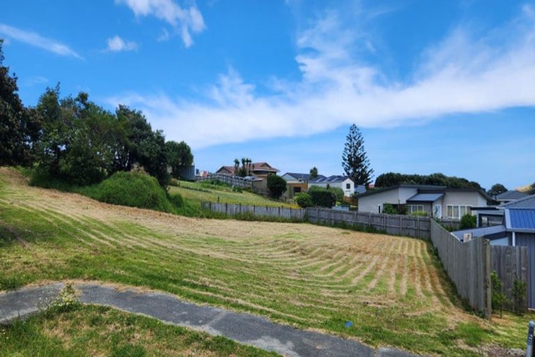 Photo of property in 7 Sunset Drive, Baylys Beach, Dargaville, 0377