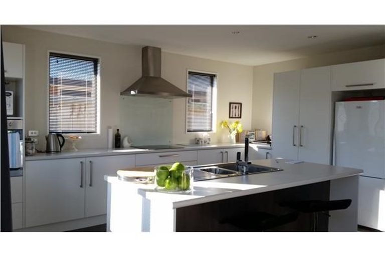 Photo of property in 6 Peak Crescent, Kaiapoi, 7630