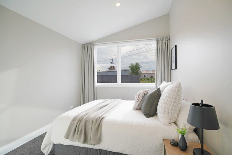 Photo of property in 53 Elles Road, Otautau, 9610