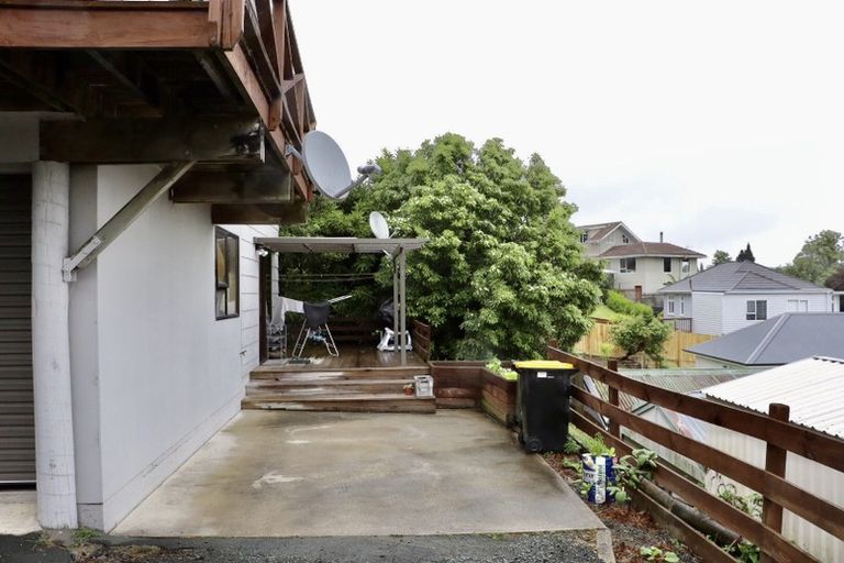 Photo of property in 2/8 Cherry Avenue, Enner Glynn, Nelson, 7011