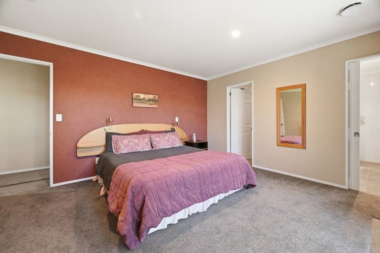 Photo of property in 81 Tawavale Street, Pukehangi, Rotorua, 3015