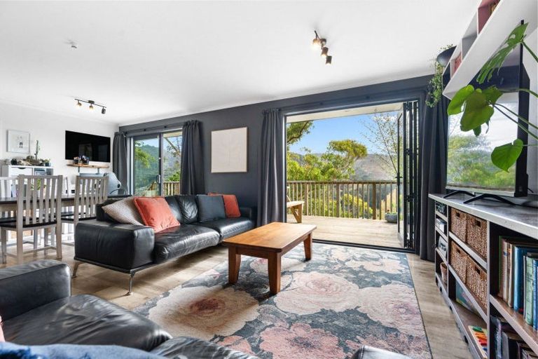 Photo of property in 104 Ngahere Drive, Horahora, Whangarei, 0110