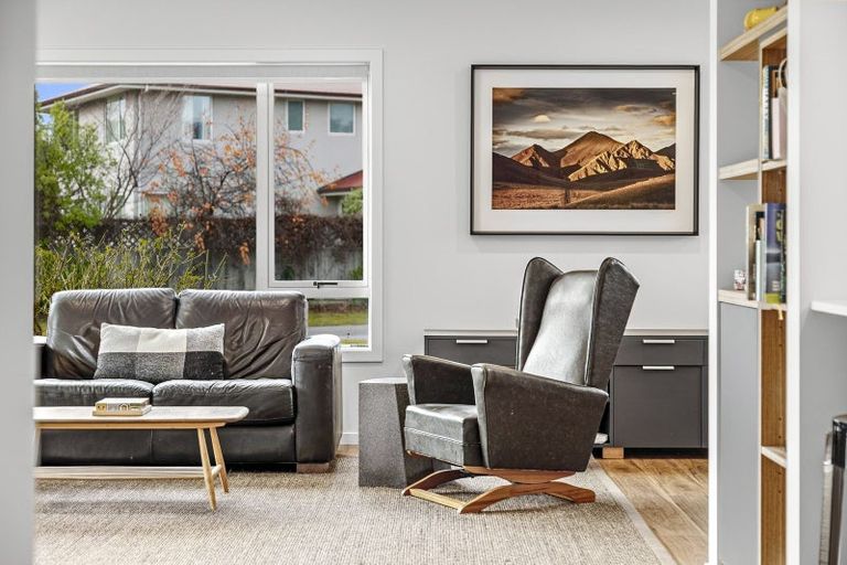 Photo of property in 29 Hunter Crescent, Wanaka, 9305