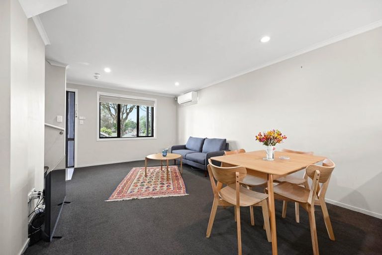 Photo of property in 202 Old Farm Road, Hamilton East, Hamilton, 3216