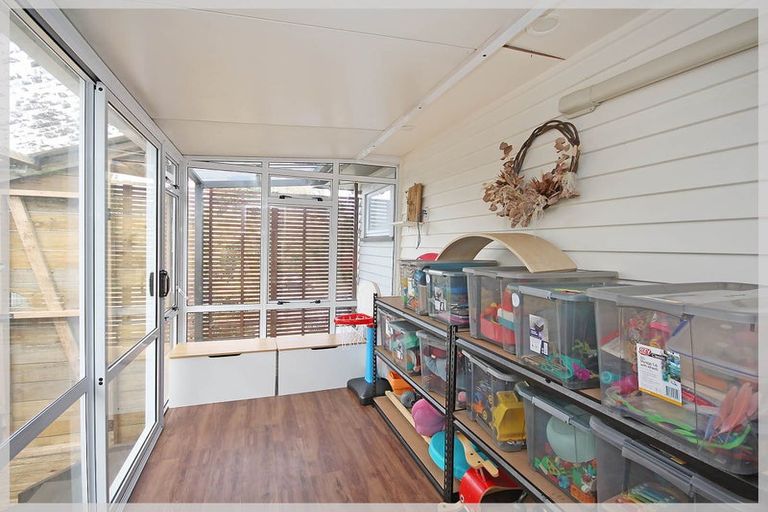 Photo of property in 47 Park Street, Foxton, 4814