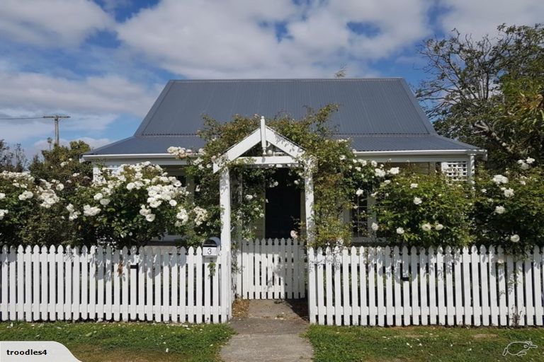 Photo of property in 3 Horton Street, Greytown, 5712