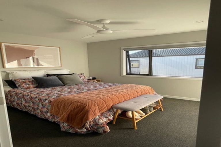 Photo of property in 18 Ron Deal Way, Epuni, Lower Hutt, 5011