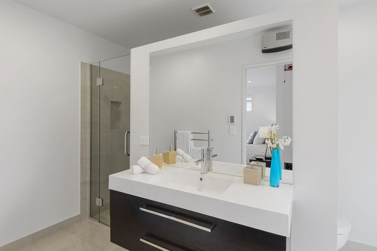 Photo of property in 28d Springwater Avenue, Northwood, Christchurch, 8051