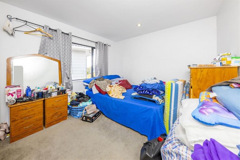 Photo of property in 24 Carter Place, Manurewa, Auckland, 2102