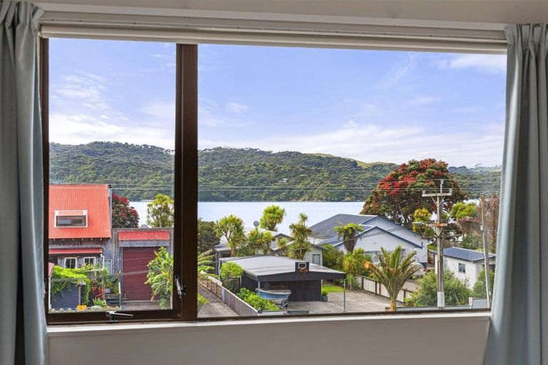 Photo of property in 1 Government Road, Raglan, 3225