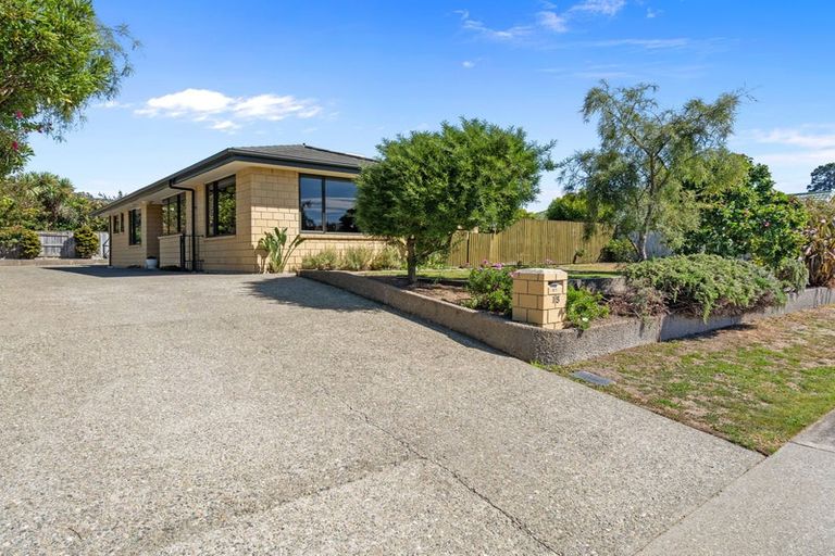 Photo of property in 15 Kingsford Drive, Stoke, Nelson, 7011