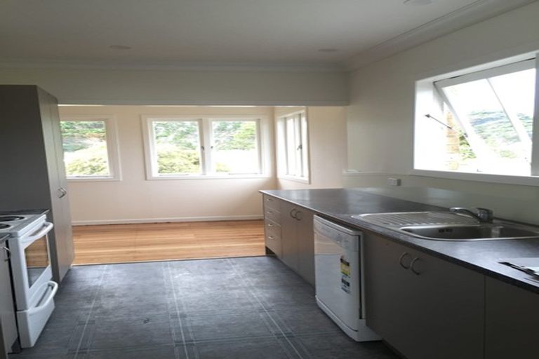 Photo of property in 1/60 Racecourse Road, Waiuku, 2123