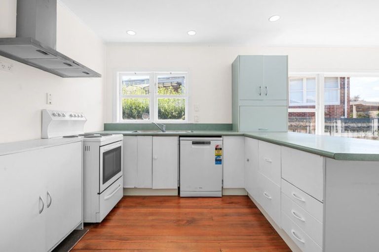 Photo of property in 72 Mansel Avenue, Hillcrest, Hamilton, 3216