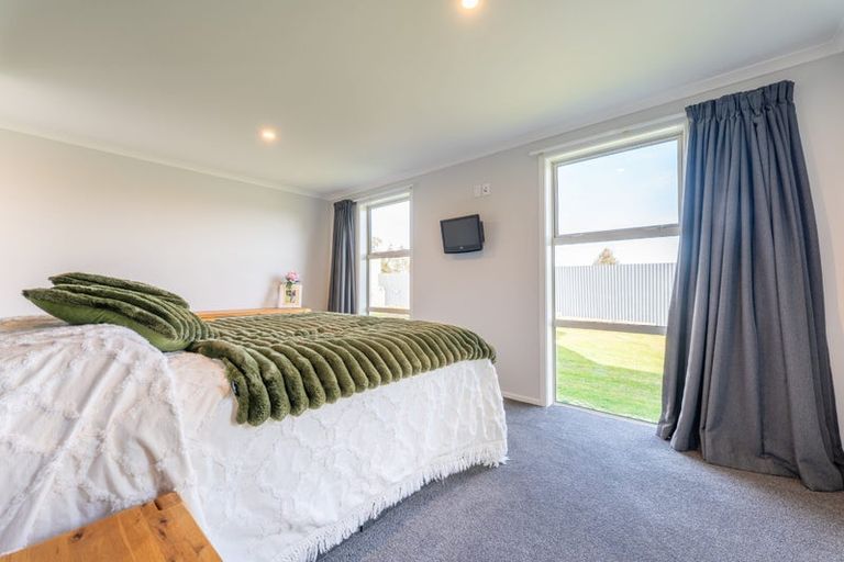 Photo of property in 27 King Street, Pareora, 7912