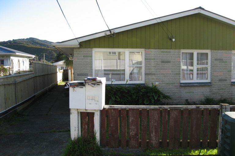 Photo of property in 28b Petrie Street, Wainuiomata, Lower Hutt, 5014