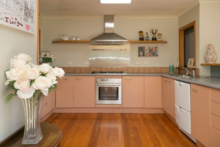 Photo of property in 2/20 Motutaiko Street, Taupo, 3330
