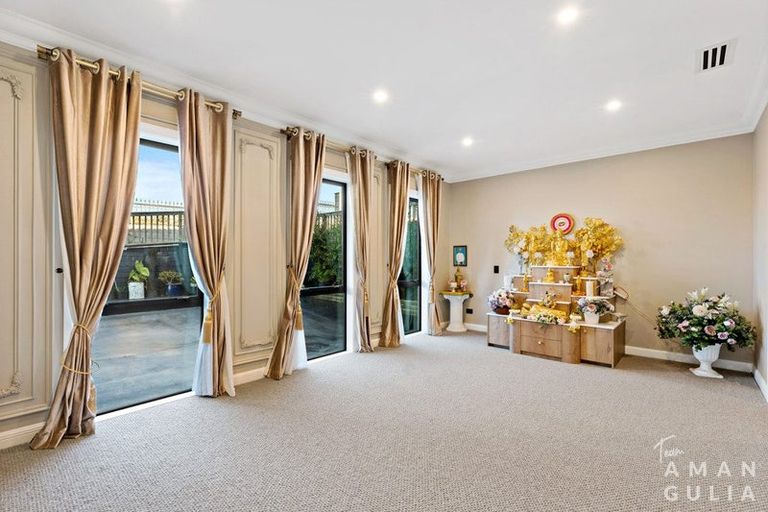 Photo of property in 83 Griggs Road, East Tamaki Heights, Auckland, 2016