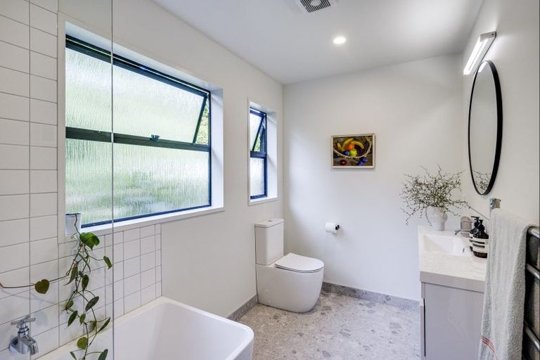 Photo of property in 42 Simla Avenue, Havelock North, 4130
