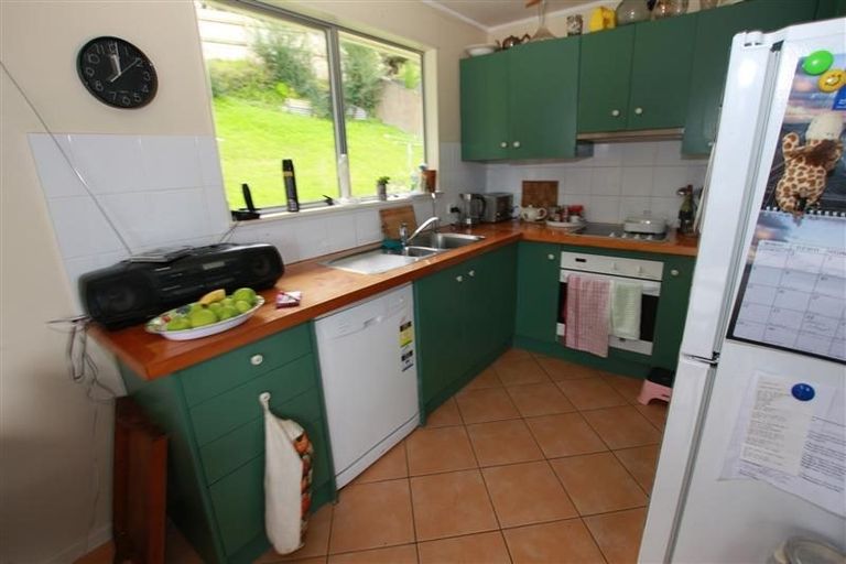 Photo of property in 19 Glenfinn Place, Massey, Auckland, 0614