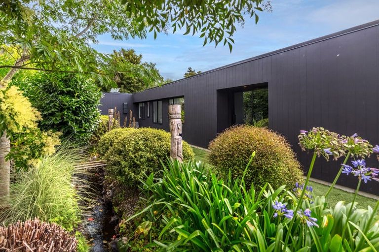 Photo of property in 30 Mcmaster Street, Greytown, 5712