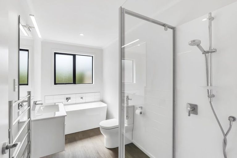 Photo of property in 3 Kaiwaru Place, Waikanae, 5036