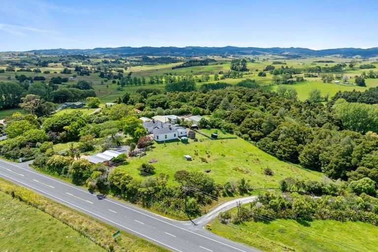 Photo of property in 427 Port Albert Road, Wellsford, 0972