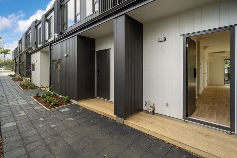 Photo of property in 7/75 Mcannalley Street, Manurewa East, Auckland, 2102