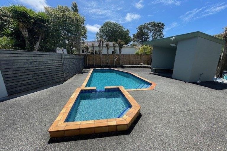Photo of property in 6/19 Ocean View Road, Hillcrest, Auckland, 0627