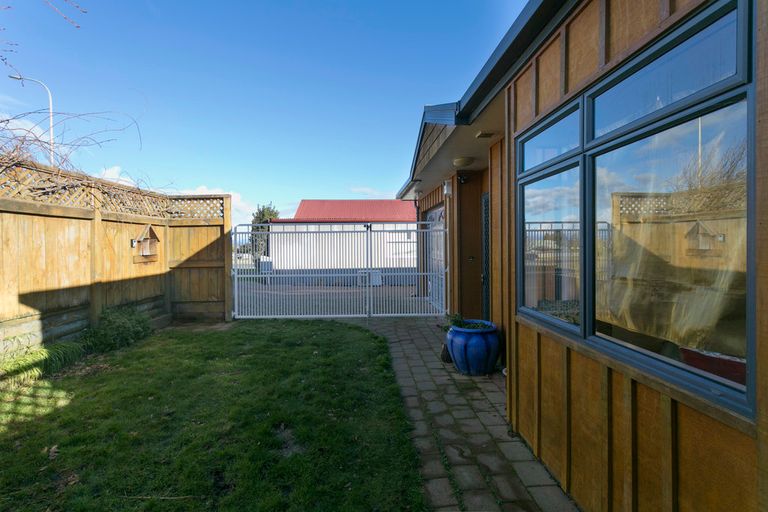 Photo of property in 2/20 Motutaiko Street, Taupo, 3330