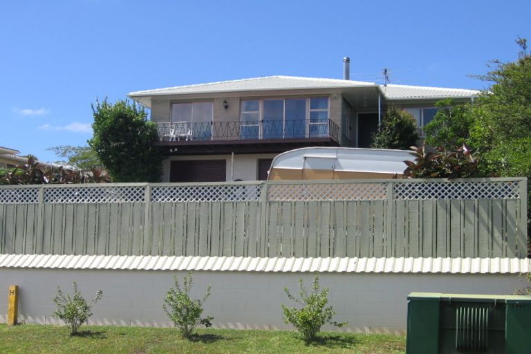 Photo of property in 8 Arcadia Crescent, Bayview, Auckland, 0629
