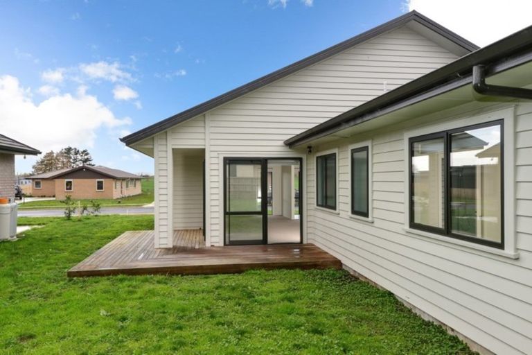Photo of property in 10 Matau Close, Te Kauwhata, 3710
