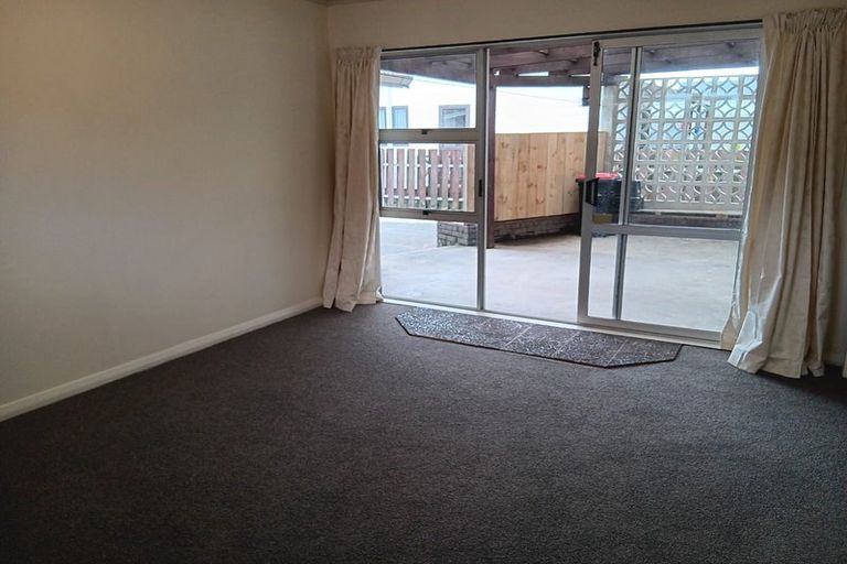 Photo of property in 24 Avenue Road, Greenmeadows, Napier, 4112