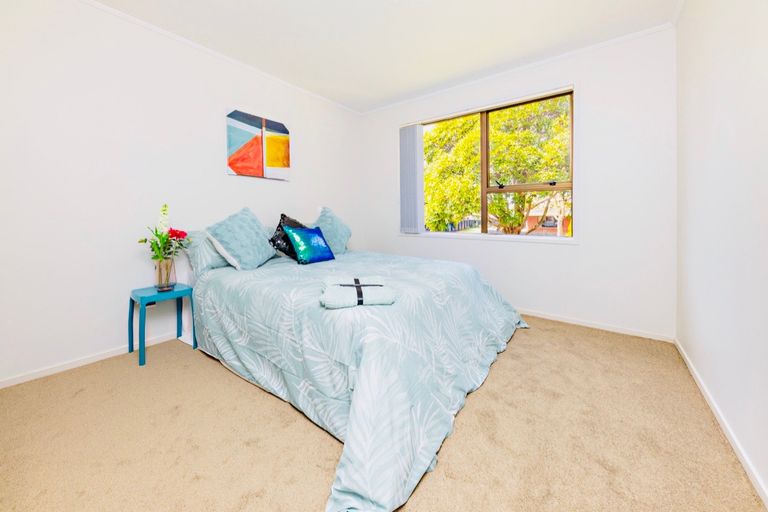 Photo of property in 3 Dewhurst Place, Favona, Auckland, 2024
