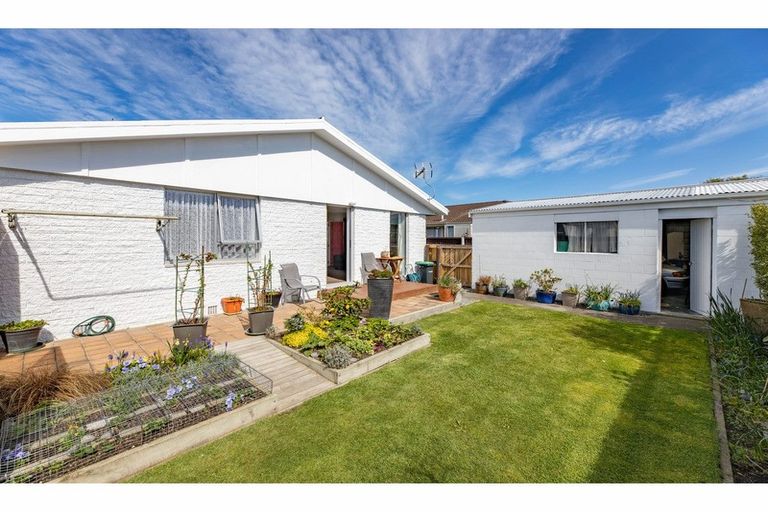 Photo of property in 97 Hay Street, Bromley, Christchurch, 8062