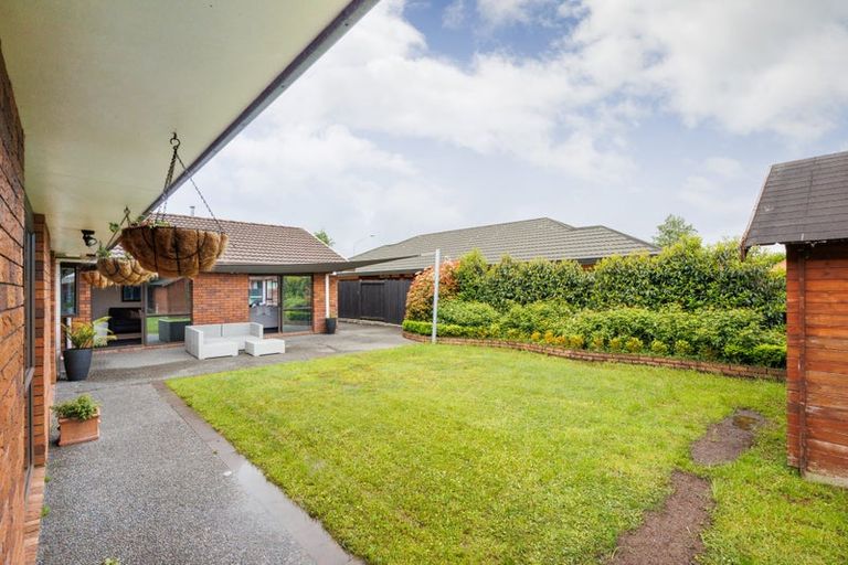 Photo of property in 77 Pacific Drive, Fitzherbert, Palmerston North, 4410