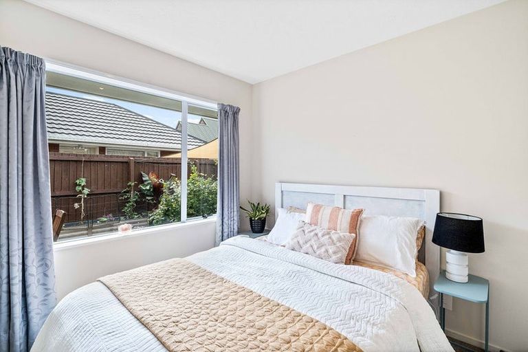Photo of property in 2/38 Maxwell Street, Riccarton, Christchurch, 8041