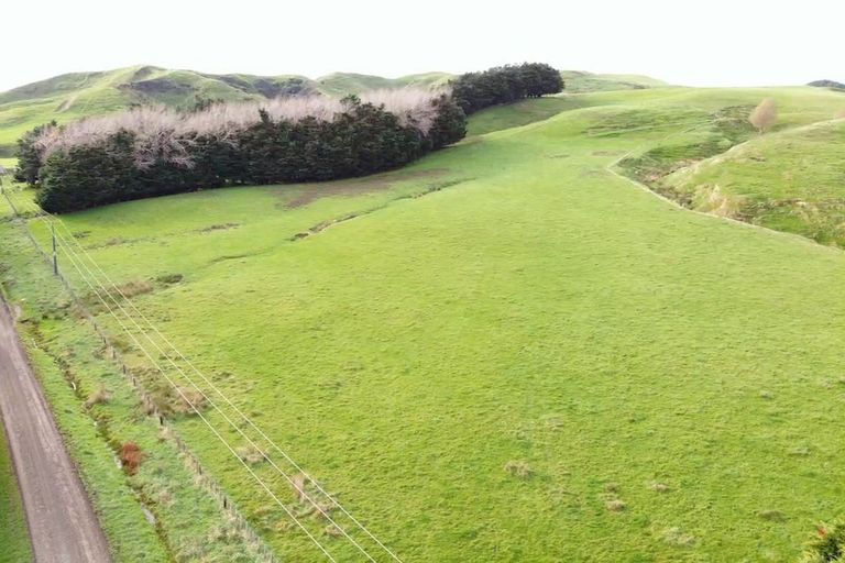 Photo of property in 130 Bowen Road, Eketahuna, 4994