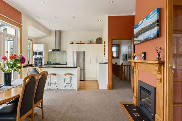 Photo of property in 16 Margaret Street, Wadestown, Wellington, 6012