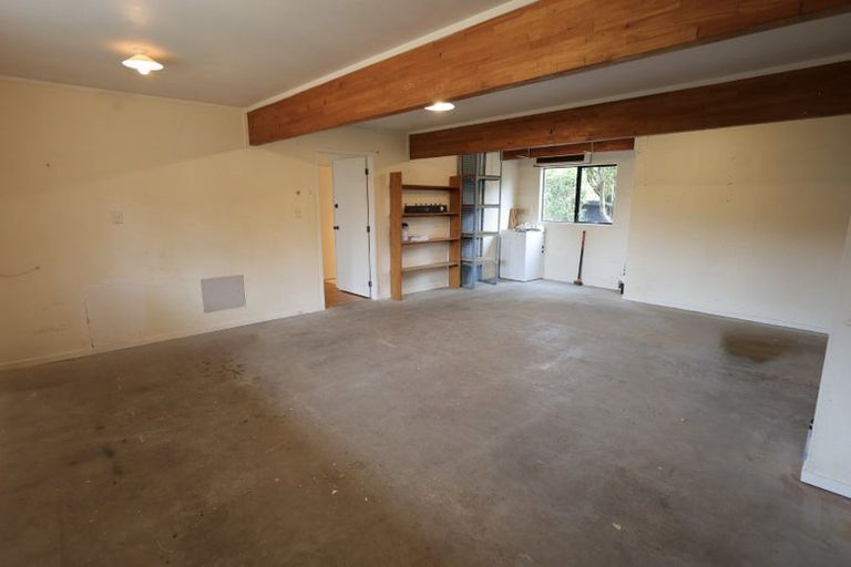 Photo of property in 141 West Harbour Drive, West Harbour, Auckland, 0618