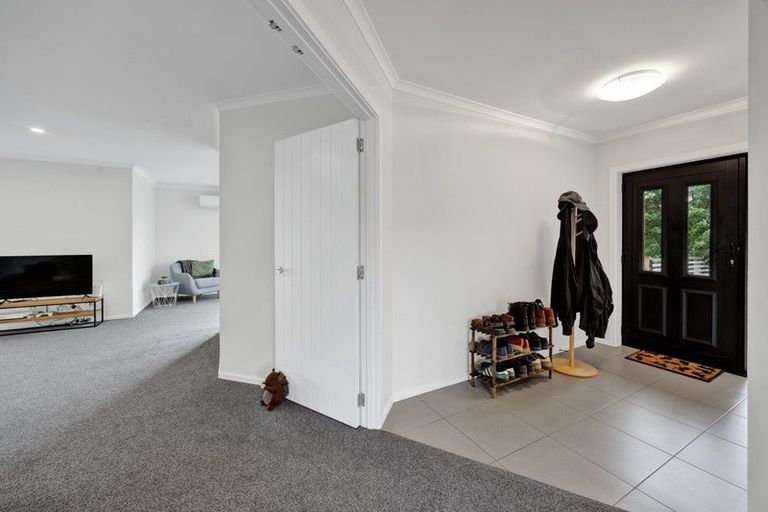 Photo of property in 37 Dillon Drive, Bell Block, New Plymouth, 4312