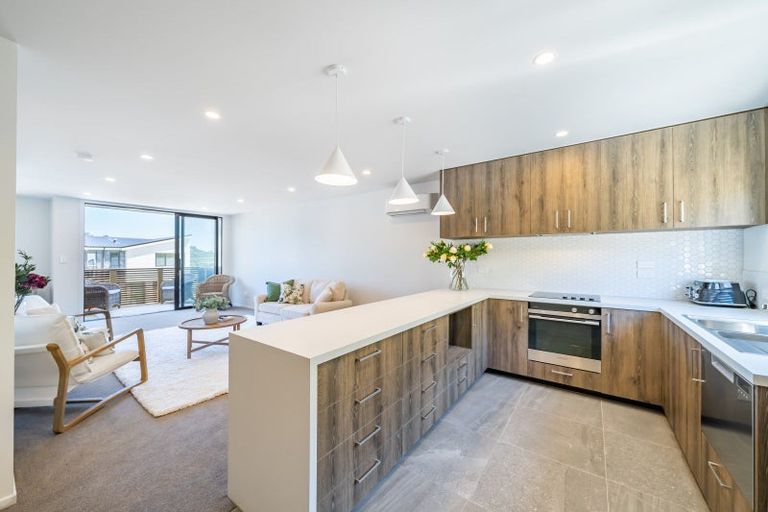 Photo of property in 37 Holystone Road, Whitby, Porirua, 5024