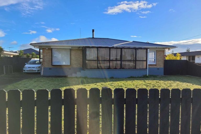 Photo of property in 17 Elizabeth Street, Tuakau, 2121