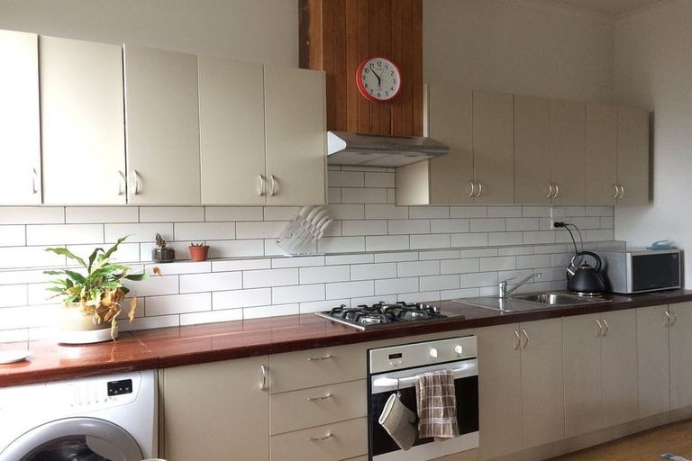Photo of property in 111 Austin Street, Mount Victoria, Wellington, 6011